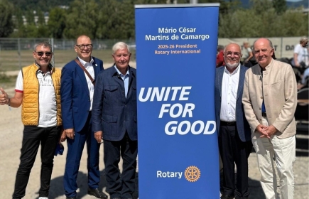 Unissons-nous pour le bien — Unite for Good — et continuons à faire la différence !